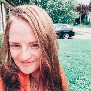 Meet your Posher, Lisa beth